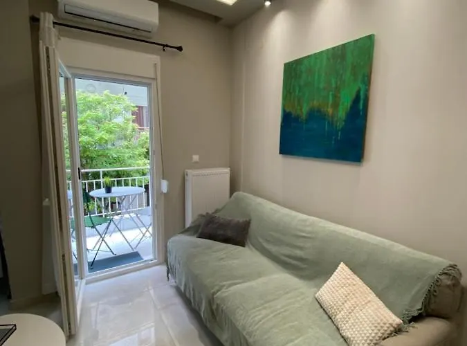 Victoria Apartment